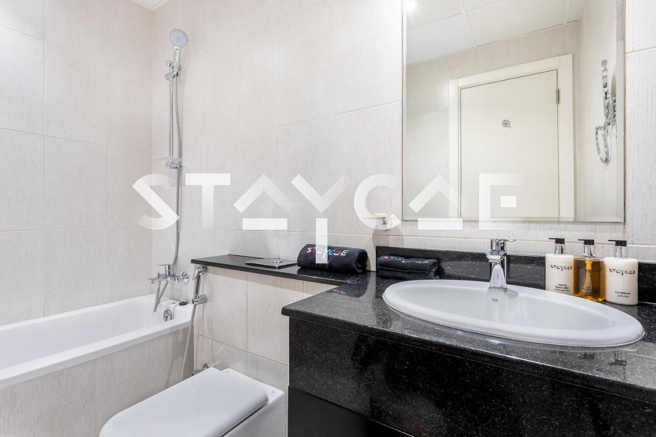 Staycae Holiday Homes - Tower 108 Dubai Eksteriør bilde