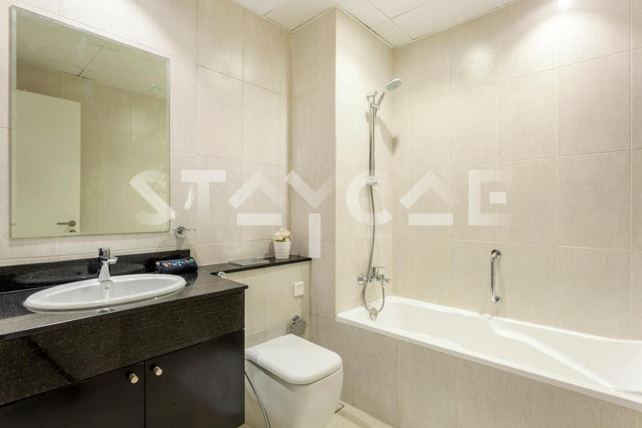 Staycae Holiday Homes - Tower 108 Dubai Eksteriør bilde
