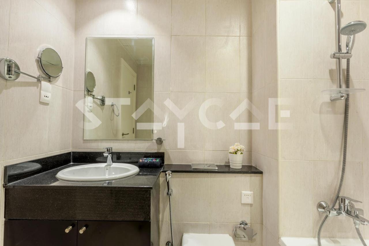Staycae Holiday Homes - Tower 108 Dubai Eksteriør bilde